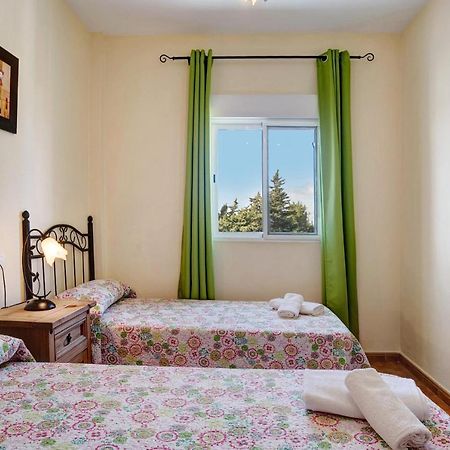 Apartament El Ancla 2 - Solo Familias Conil De La Frontera Zewnętrze zdjęcie